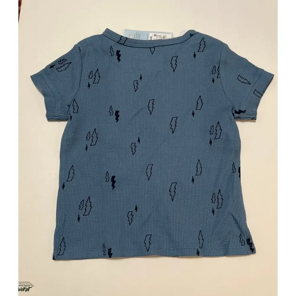 Bundle of 2 boys shirts Spotted Zebra and Cat & Jack Size XS